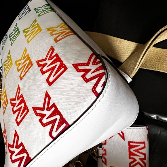 Michael Kors Jet Set Travel Crossbody - Picture 6 of 9